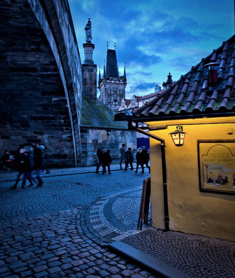 Utulny Byt Pod Prazskym Hradem Praga